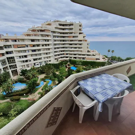 Benalbeach. Espectacular Terraza, Vistas Al Mar. *
